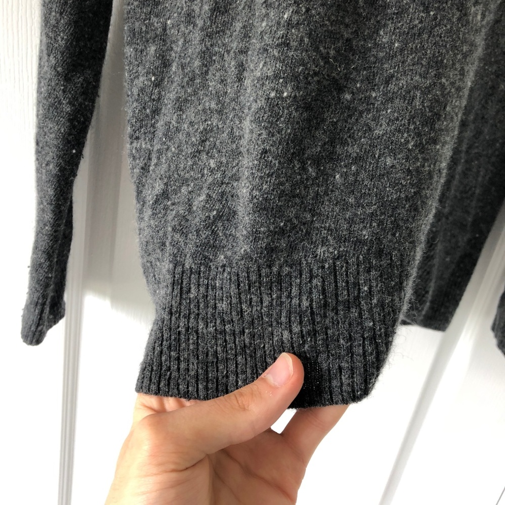 Express Grey Sweater - Picture 6 of 6